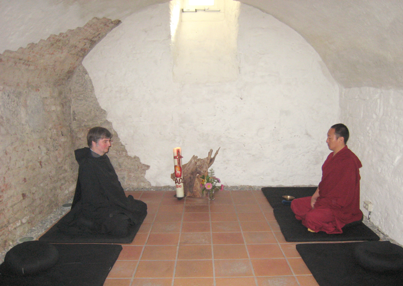 Spiritualität als Brücke zwischen den Religionen Weltkloster – Begegnung durch Verbundenheit
